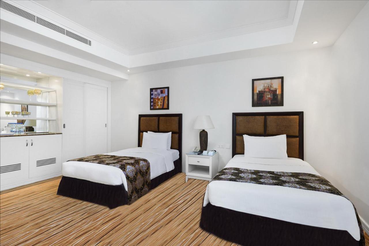 Plaza Inn Ad Dawhah Esterno foto